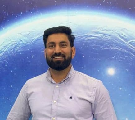 Hari Prakash executive committee member